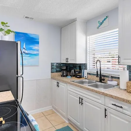 Ocean 32 - Swimside Apartment Indian Harbour Beach Exterior photo
